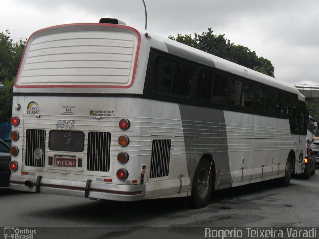 Ônibus Particulares 0013 na cidade de São Paulo, São Paulo, Brasil, por Rogério Teixeira Varadi. ID da foto: 1528505.