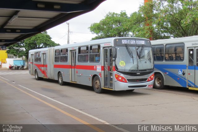 Auto Viação Floresta 7082 na cidade de Campo Grande, Mato Grosso do Sul, Brasil, por Eric Moises Martins. ID da foto: 1529316.