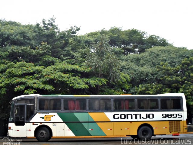 Empresa Gontijo de Transportes 9895 na cidade de São Paulo, São Paulo, Brasil, por Luiz Gustavo Goncalves. Número da foto: #1531883.
