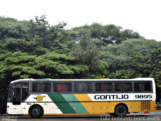 Empresa Gontijo de Transportes 9895 na cidade de São Paulo, São Paulo, Brasil, por Luiz Gustavo Goncalves. ID da foto: 1531883.