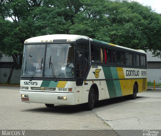 Empresa Gontijo de Transportes 9295 na cidade de São Paulo, São Paulo, Brasil, por Marcos Vinícius Vale Silva. ID da foto: 1530557.