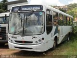 Ônibus Particulares 6833 na cidade de Itabira, Minas Gerais, Brasil, por JUNIOR JUNIOR. ID da foto: :id.