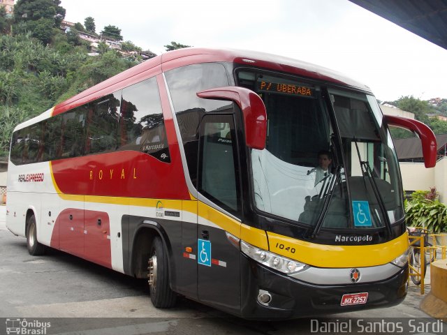 Real Expresso 1040 na cidade de Santos, São Paulo, Brasil, por Daniel Santos Sardi. Número da foto: #1534921.