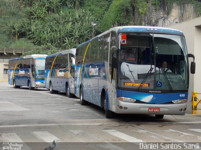 Viação Cometa 4201 na cidade de Santos, São Paulo, Brasil, por Daniel Santos Sardi. ID da foto: 1534951.