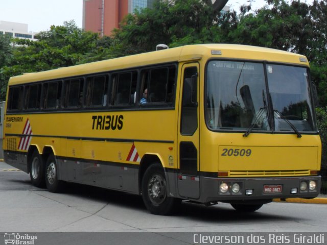 Viação Itapemirim 20509 na cidade de São Paulo, São Paulo, Brasil, por Cleverson dos Reis Giraldi. ID da foto: 1538870.