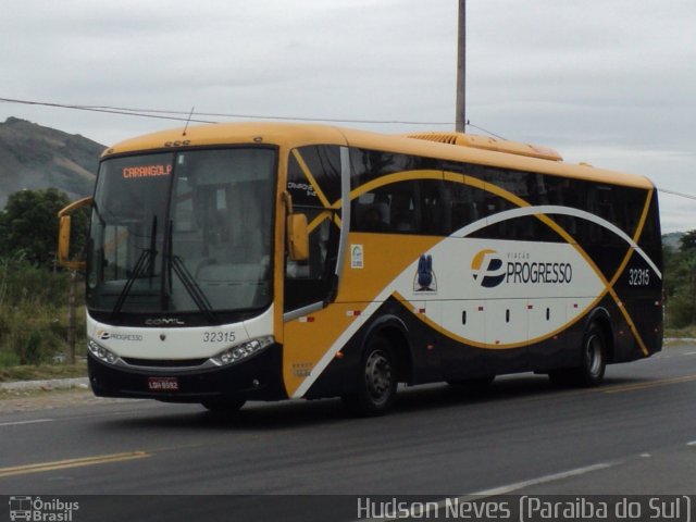 Viação Progresso 32315 na cidade de Paraíba do Sul, Rio de Janeiro, Brasil, por Hudson Neves. Número da foto: #1539651.
