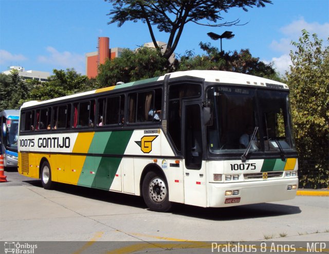 Empresa Gontijo de Transportes 10075 na cidade de São Paulo, São Paulo, Brasil, por Cristiano Soares da Silva. ID da foto: 1544316.