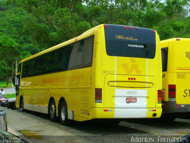 Viação Itapemirim 45315 na cidade de Manhuaçu, Minas Gerais, Brasil, por Adonias  Fernandes. ID da foto: 1543713.