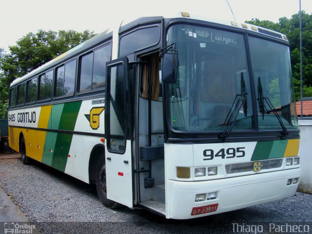 Empresa Gontijo de Transportes 9495 na cidade de Januária, Minas Gerais, Brasil, por Thiago  Pacheco. Número da foto: #1543955.
