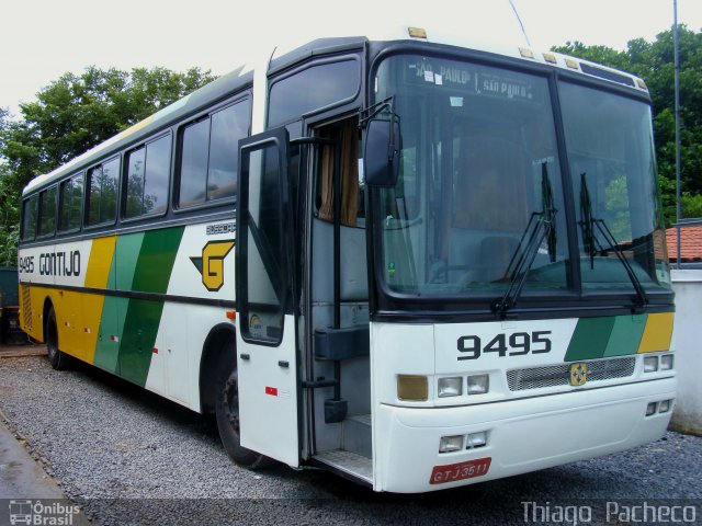 Empresa Gontijo de Transportes 9495 na cidade de Januária, Minas Gerais, Brasil, por Thiago  Pacheco. ID da foto: 1543955.