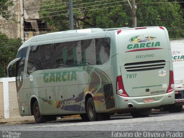 Viação Garcia 7817 na cidade de Londrina, Paraná, Brasil, por Fabiano de Oliveira Prado. Número da foto: #1544886.