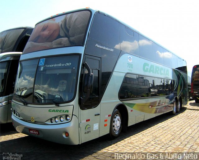 Viação Garcia 7010 na cidade de Londrina, Paraná, Brasil, por Reginaldo Gas. ID da foto: 1548683.