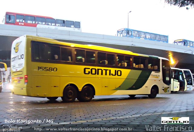 Empresa Gontijo de Transportes 15580 na cidade de Belo Horizonte, Minas Gerais, Brasil, por Valter Francisco. ID da foto: 1508875.