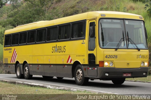 Viação Itapemirim 42025 na cidade de Barra do Piraí, Rio de Janeiro, Brasil, por José Augusto de Souza Oliveira. ID da foto: 1509236.