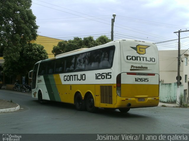 Empresa Gontijo de Transportes 12615 na cidade de Curvelo, Minas Gerais, Brasil, por Josimar Vieira. Número da foto: #1549575.