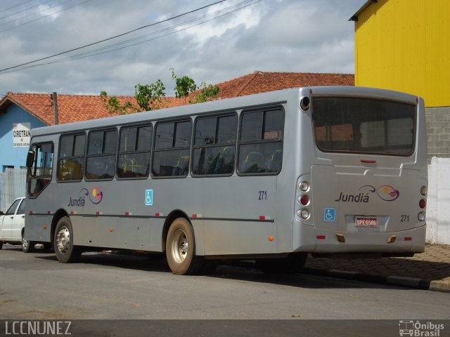 Jundiá Transportadora Turistica 271 na cidade de São Miguel Arcanjo, São Paulo, Brasil, por Luis Nunez. Número da foto: #1552259.