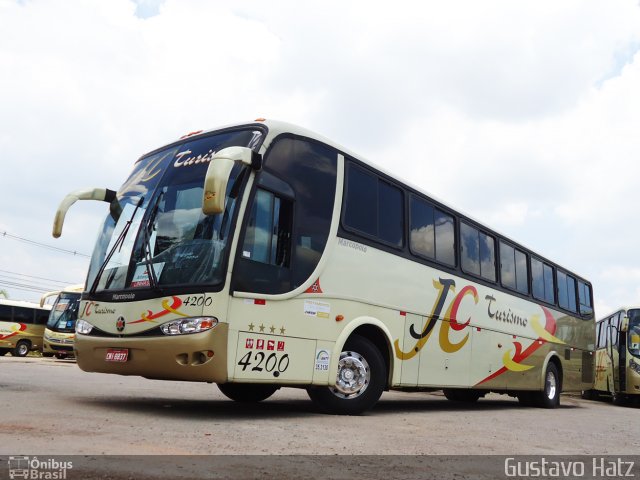 JC Turismo 4200 na cidade de Valinhos, São Paulo, Brasil, por Gustavo Hatzlhoffer Ferreira. Número da foto: #1552845.