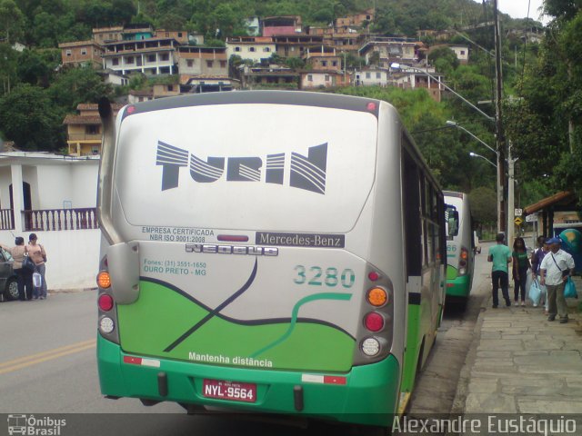 Turin Transportes 3280 na cidade de Ouro Preto, Minas Gerais, Brasil, por Alexandre Eustáquio. Número da foto: #1553143.