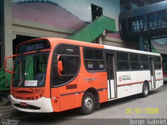Santa Madalena > Oak Tree Transportes Urbanos 8 3837 na cidade de Osasco, São Paulo, Brasil, por Jorge  Gabriel. Número da foto: #1558585.