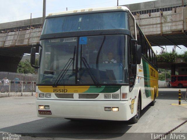 Empresa Gontijo de Transportes 15510 na cidade de Belo Horizonte, Minas Gerais, Brasil, por Tiago  Alves. ID da foto: 1561787.