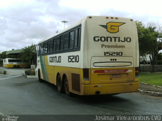 Empresa Gontijo de Transportes 15210 na cidade de Curvelo, Minas Gerais, Brasil, por Josimar Vieira. ID da foto: 1560783.