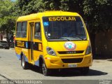 Escolares EMG8360 na cidade de Nanuque, Minas Gerais, Brasil, por Alex da Silva Rodrigues. Número da foto: #1563688.