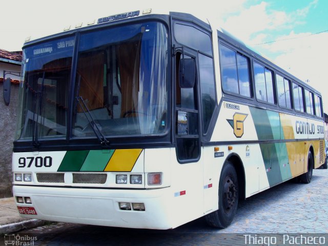 Empresa Gontijo de Transportes 9700 na cidade de Januária, Minas Gerais, Brasil, por Thiago  Pacheco. ID da foto: 1565519.