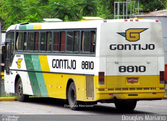 Empresa Gontijo de Transportes 8810 na cidade de Belo Horizonte, Minas Gerais, Brasil, por Douglas Mariano. ID da foto: 1565273.