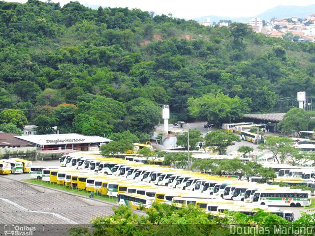 Empresa Gontijo de Transportes Garagem da Empresa na cidade de Belo Horizonte, Minas Gerais, Brasil, por Douglas Mariano. ID da foto: 1565321.