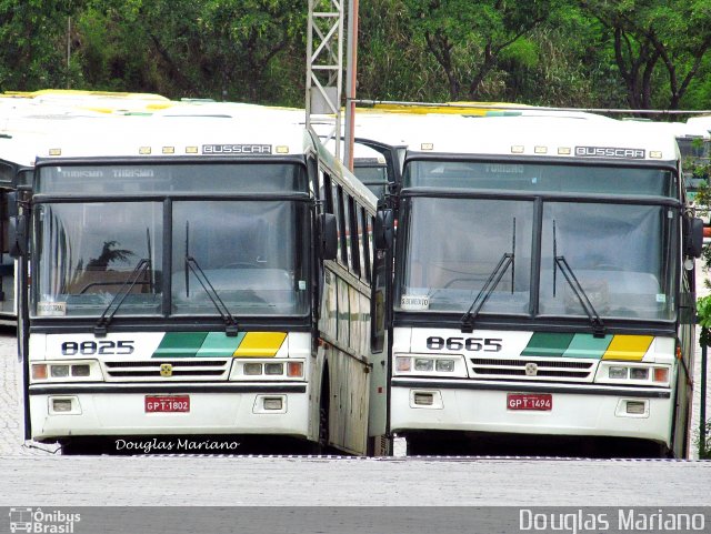 Empresa Gontijo de Transportes 8825 na cidade de Belo Horizonte, Minas Gerais, Brasil, por Douglas Mariano. Número da foto: #1565279.