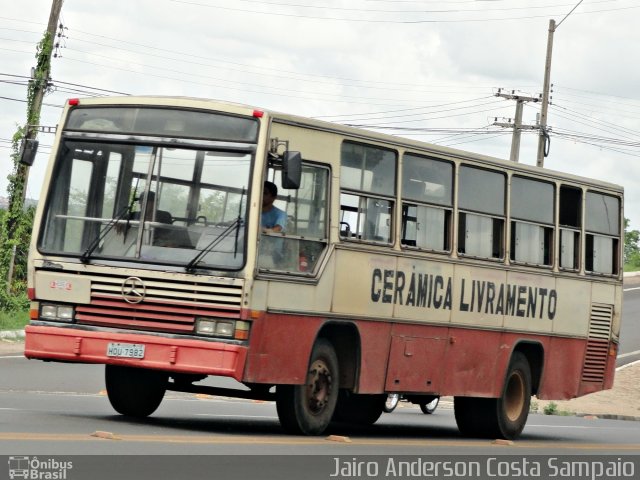 Ônibus Particulares 7982 na cidade de Teresina, Piauí, Brasil, por Jairo Anderson Costa Sampaio. ID da foto: 1569213.