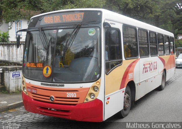 Petro Ita Transportes Coletivos de Passageiros 2093 na cidade de Petrópolis, Rio de Janeiro, Brasil, por Matheus Gonçalves. Número da foto: #1567478.