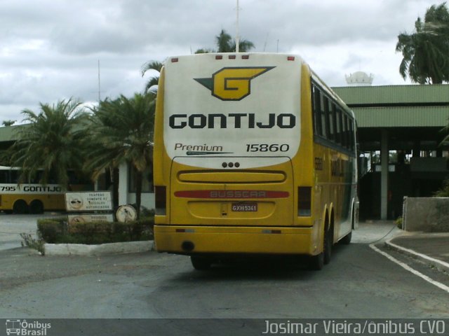 Empresa Gontijo de Transportes 15860 na cidade de Curvelo, Minas Gerais, Brasil, por Josimar Vieira. ID da foto: 1568358.