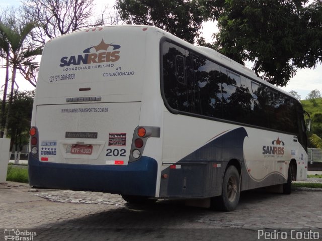 Sanreis Locadora e Turismo 202 na cidade de Itaboraí, Rio de Janeiro, Brasil, por Pedro Couto. Número da foto: #1567433.