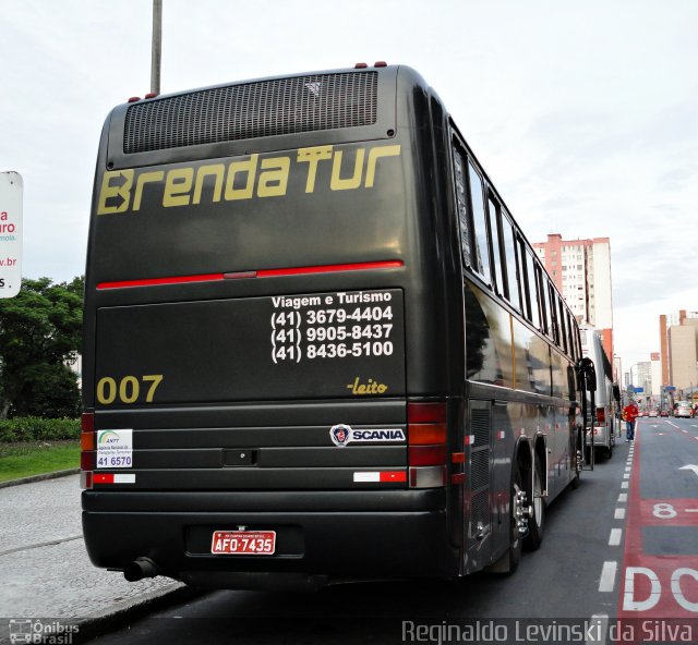 Brenda Tur 007 na cidade de Curitiba, Paraná, Brasil, por Reginaldo Levinski da Silva. Número da foto: #1569171.