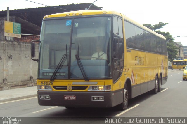Viação Itapemirim 44025 na cidade de Rio de Janeiro, Rio de Janeiro, Brasil, por André Luiz Gomes de Souza. Número da foto: #1569122.