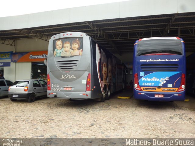 Viação Jóia > Expresso Jóia 38000 na cidade de Castro, Paraná, Brasil, por Matheus Duarte Souza. Número da foto: #1568287.