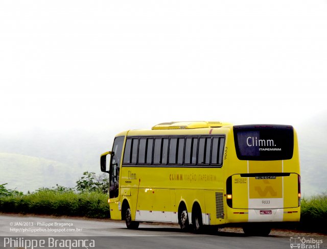 Viação Itapemirim 9033 na cidade de João Monlevade, Minas Gerais, Brasil, por Philippe Almeida. Número da foto: #1571572.