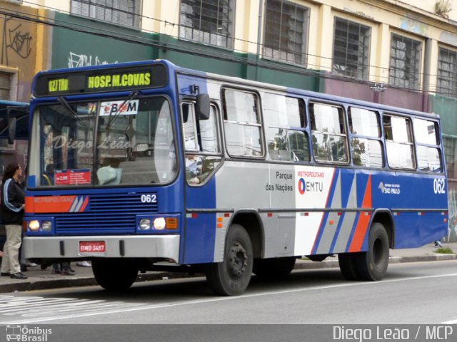 Transportes Coletivos Parque das Nações 062 na cidade de Santo André, São Paulo, Brasil, por Diego Leão. Número da foto: #1570245.