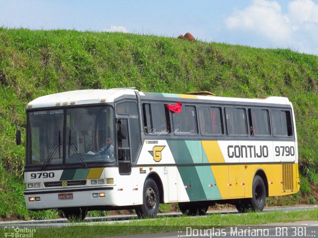 Empresa Gontijo de Transportes 9790 na cidade de Três Corações, Minas Gerais, Brasil, por Douglas Mariano. ID da foto: 1510815.