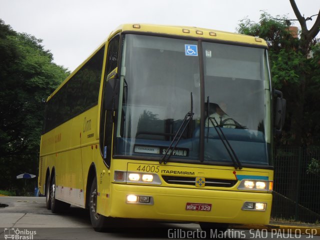 Viação Itapemirim 44005 na cidade de São Paulo, São Paulo, Brasil, por Gilberto Martins. Número da foto: #1512164.