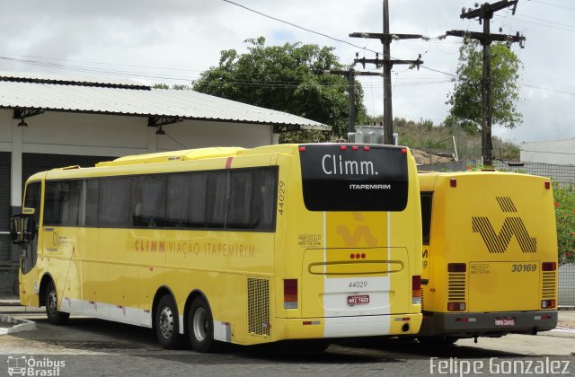 Viação Itapemirim 44029 na cidade de Gandu, Bahia, Brasil, por Felipe Gonzalez. Número da foto: #1511121.