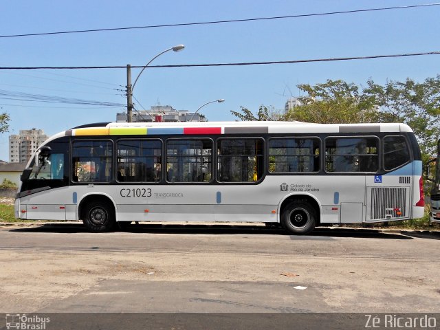Translitorânea Turística C21023 na cidade de Rio de Janeiro, Rio de Janeiro, Brasil, por Zé Ricardo Reis. Número da foto: #1572788.