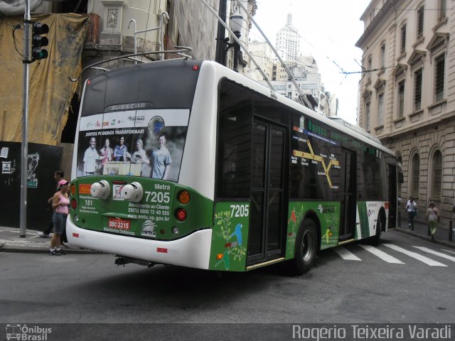 Metra - Sistema Metropolitano de Transporte 7205 na cidade de São Paulo, São Paulo, Brasil, por Rogério Teixeira Varadi. Número da foto: #1574549.