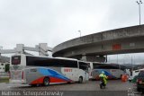 BBTT - Benfica Barueri Transporte e Turismo 1732 na cidade de Santos, São Paulo, Brasil, por Matheus  Scheguschewsky. ID da foto: :id.