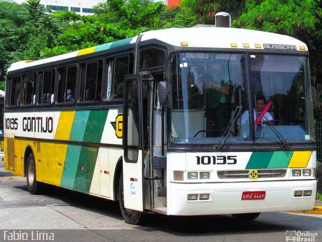 Empresa Gontijo de Transportes 10135 na cidade de São Paulo, São Paulo, Brasil, por Fabio Lima. ID da foto: 1513728.