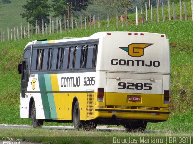 Empresa Gontijo de Transportes 9285 na cidade de Três Corações, Minas Gerais, Brasil, por Douglas Mariano. ID da foto: 1512963.