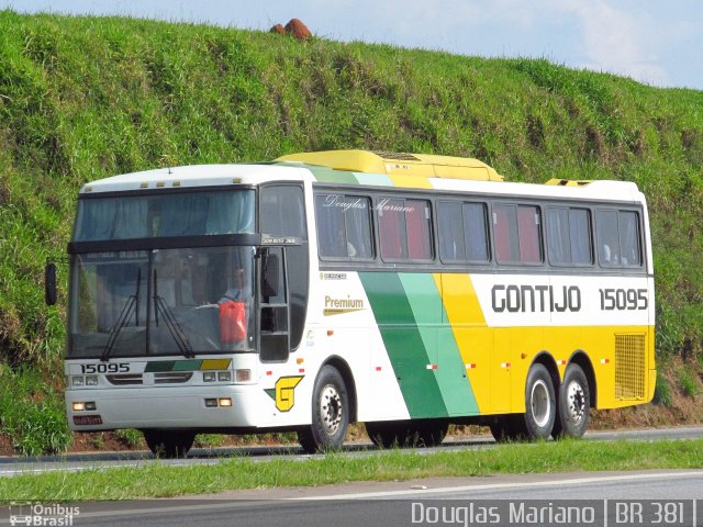 Empresa Gontijo de Transportes 15095 na cidade de Três Corações, Minas Gerais, Brasil, por Douglas Mariano. ID da foto: 1515238.