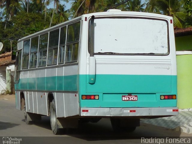 Ônibus Particulares 3435 na cidade de São Miguel dos Milagres, Alagoas, Brasil, por Rodrigo Fonseca. Número da foto: #1515631.