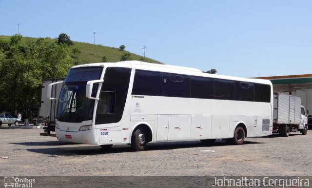 Valetur Transportes Locação e Turismo 1050 na cidade de Leopoldina, Minas Gerais, Brasil, por Johnattan Cerqueira. Número da foto: #1514990.